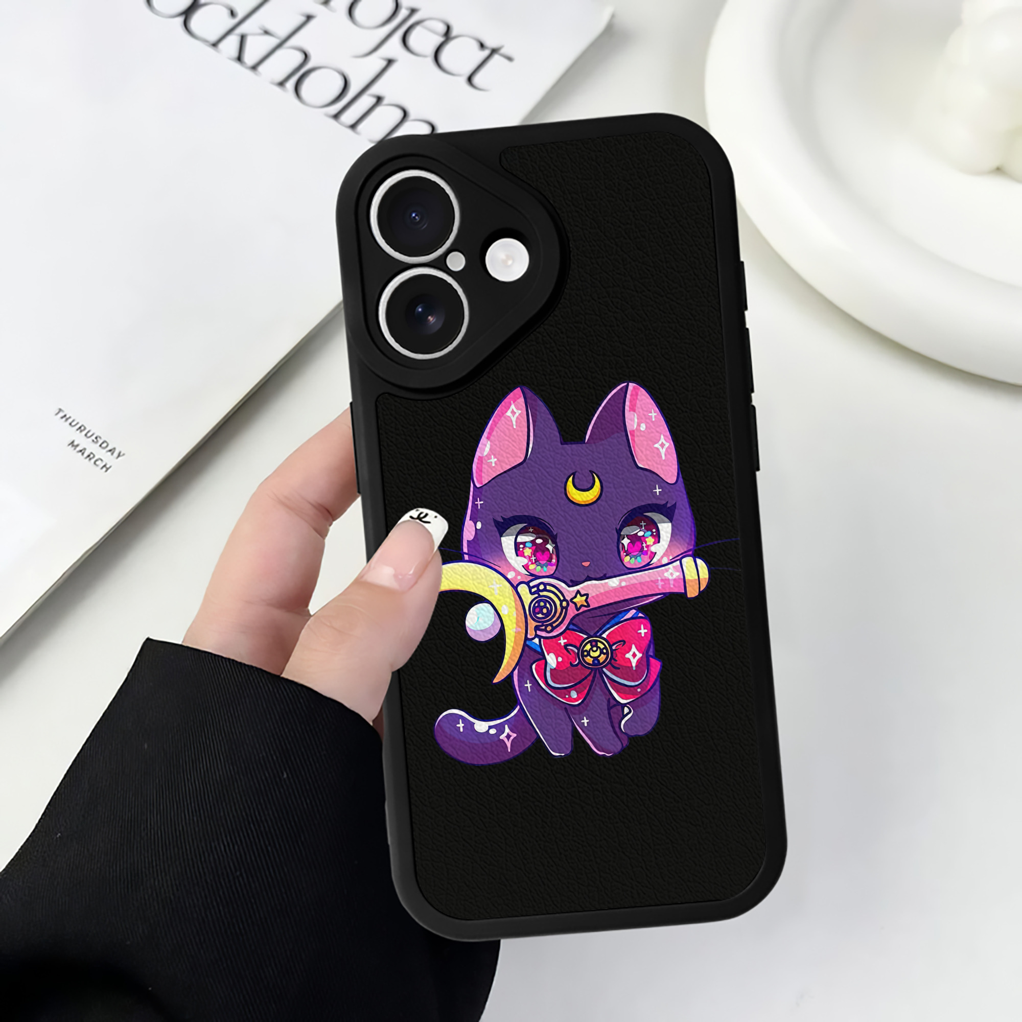 （画像用） 美少女戦士セーラームーン Sailor Moon 【iPhone 16シリーズ対応】シリコンスマホケース（レザー調） 材質：シリコン